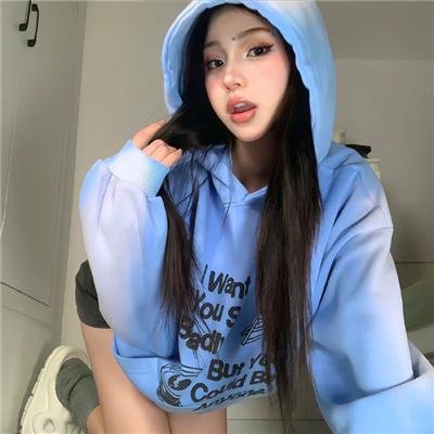 迎风伫立的狮子